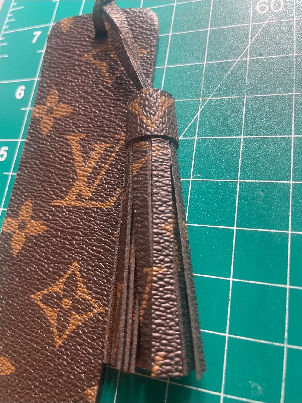 Designer inspired Monogram Bookmark - Picture 2 of 5